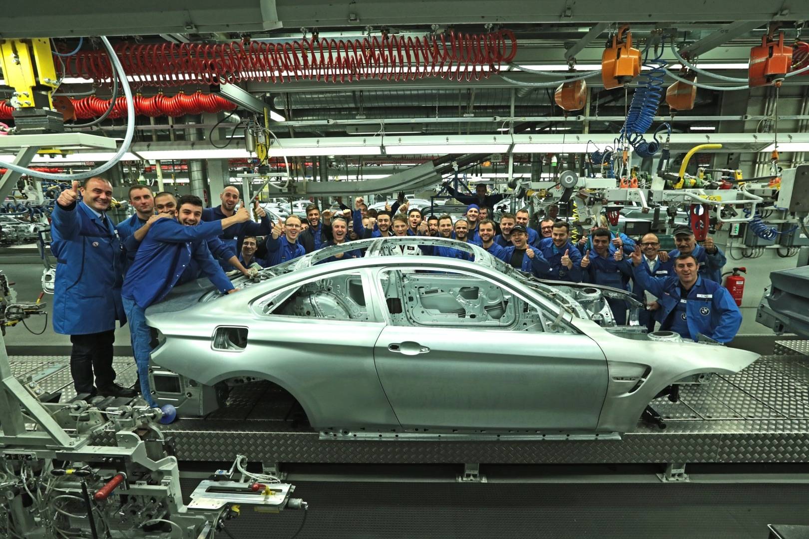 История успеха bmw. как баварским заводам удалось стать лучшей маркой премиальных автомобилей?