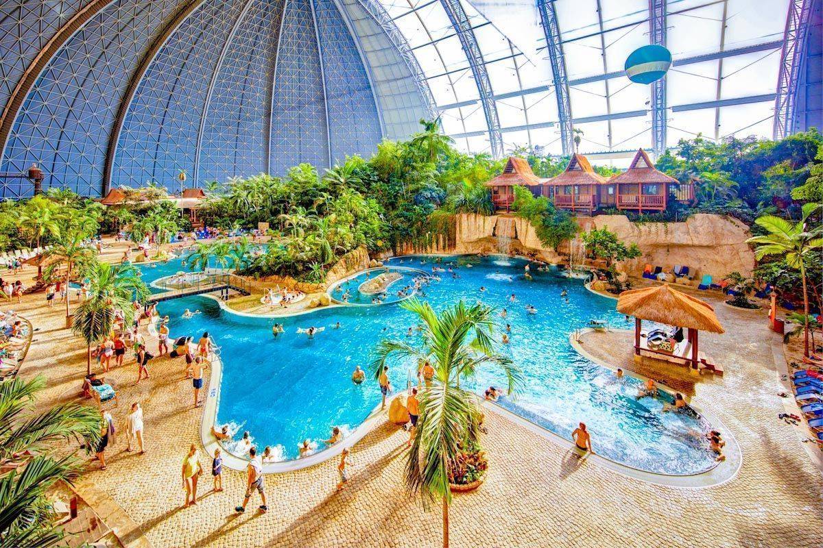 Tropical islands в немецком крауснике - самый большой аквапарк в европе |