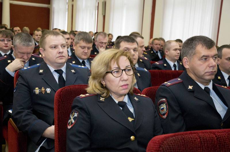 Управление министерства внутренних дел российской федерации по ярославской области,  ярославль (oгрн 1027600677972, инн 7604016045, кпп 760401001) —  реквизиты,  контакты,  рейтинг