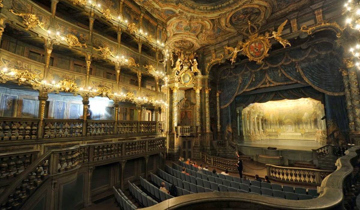 Маркграфский театр: прекрасен внутри и снаружи