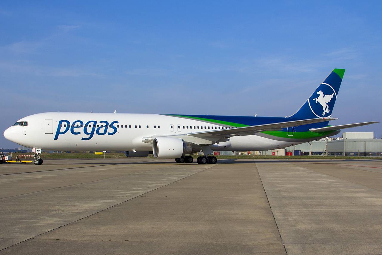 Лучшие места в самолете boeing 767-300 авиакомпании «пегас флай»