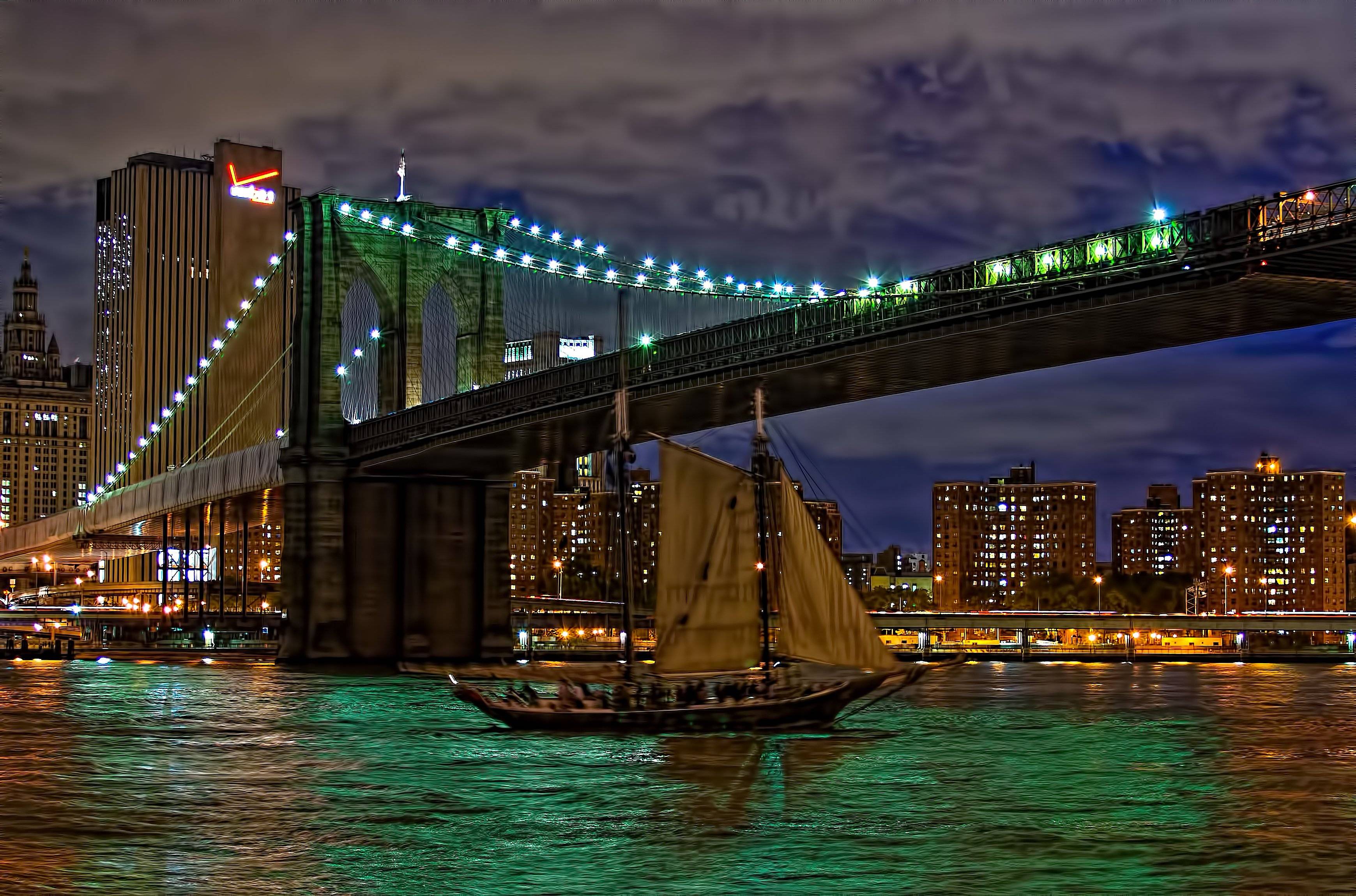 Бруклинский мост – индустриальное чудо