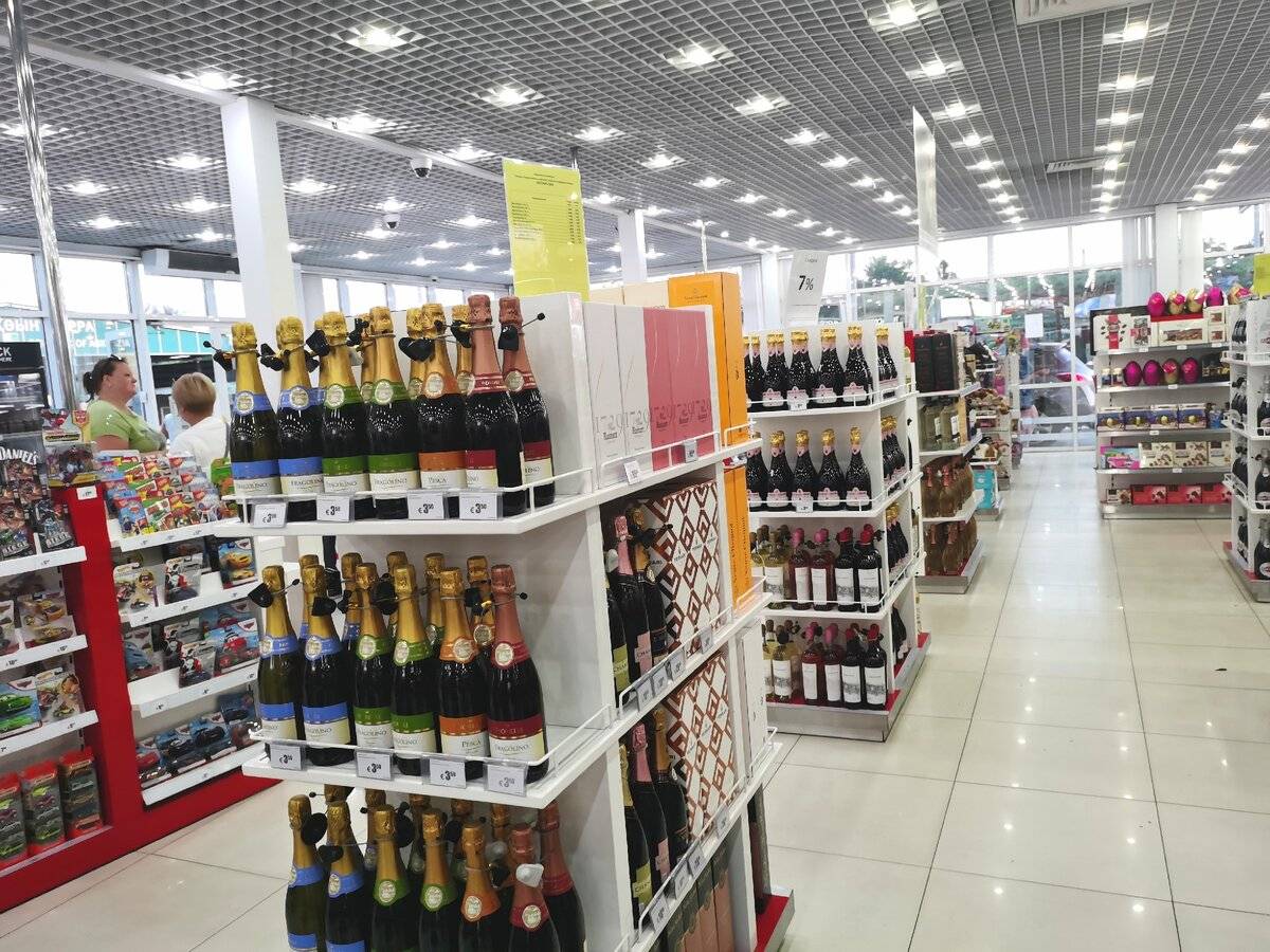 Duty free на границе с польшей: покупки по выгодным ценам