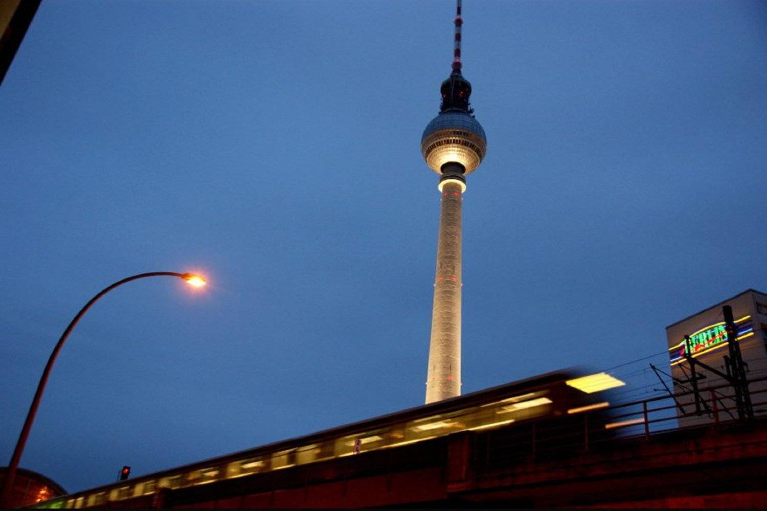Берлинская телебашня: самое высокое сооружение германии