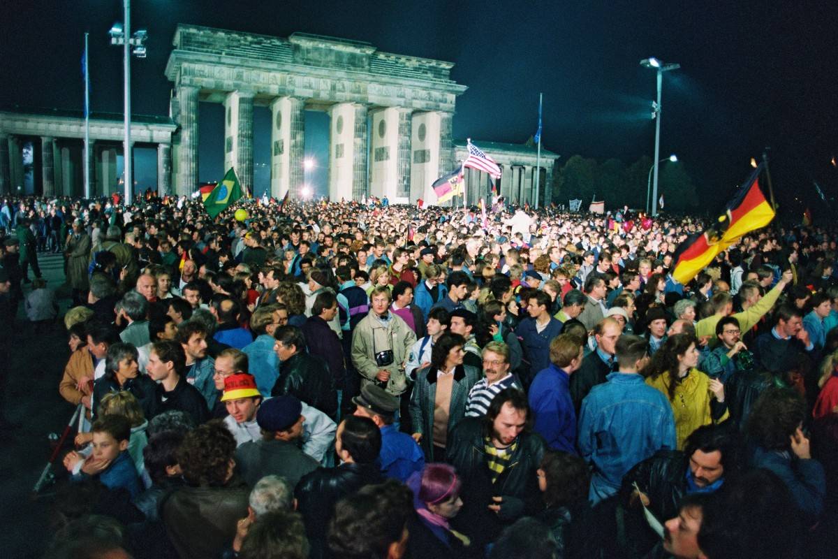 День немецкого единства. немецкие праздники и традиции.