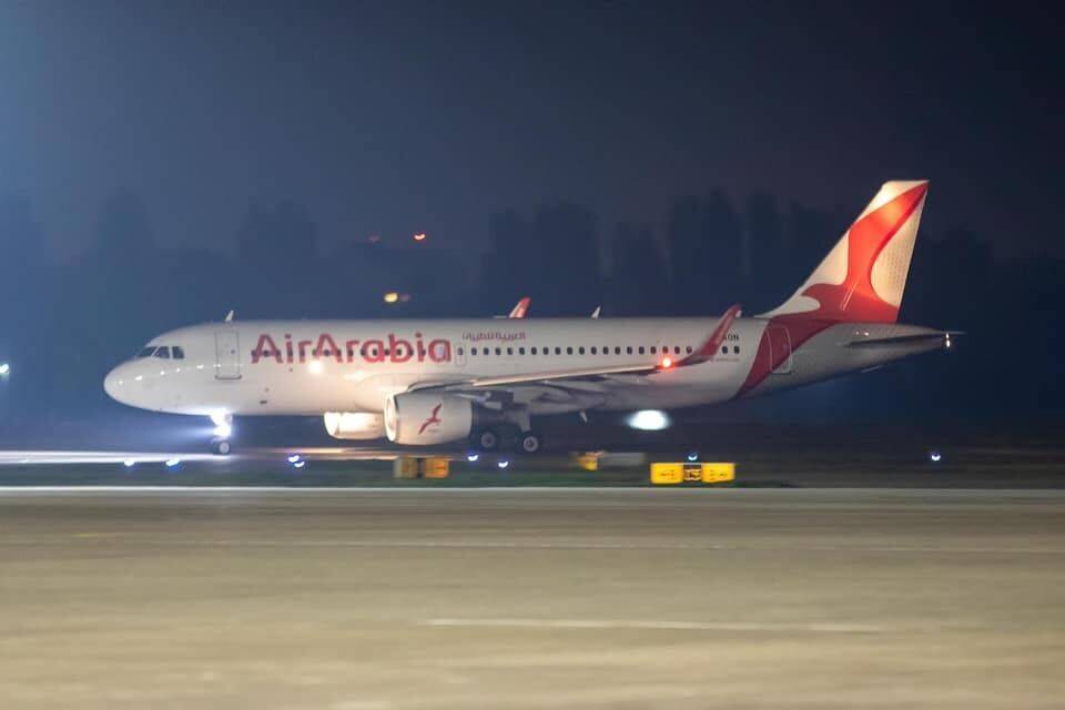 Рейсы в оаэ. Эйр Арабия авиакомпания. Эйр Арабия самолеты. Air Arabia авиакомпании ОАЭ. Рейс а/к Air Arabia.