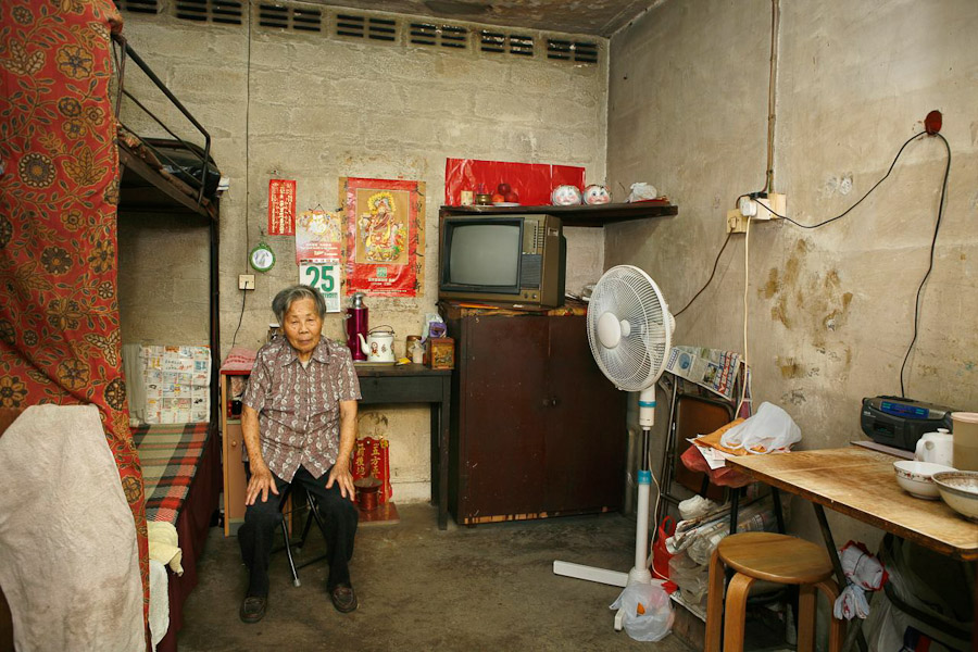 Простая жизнь китайцев. Квартиры китайцев. Маленькие квартиры в Китае. Быт китайцев. Типичная китайская квартира.