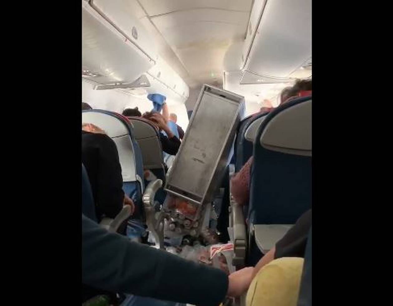Зона турбулентности в самолете: что это и чем опасно