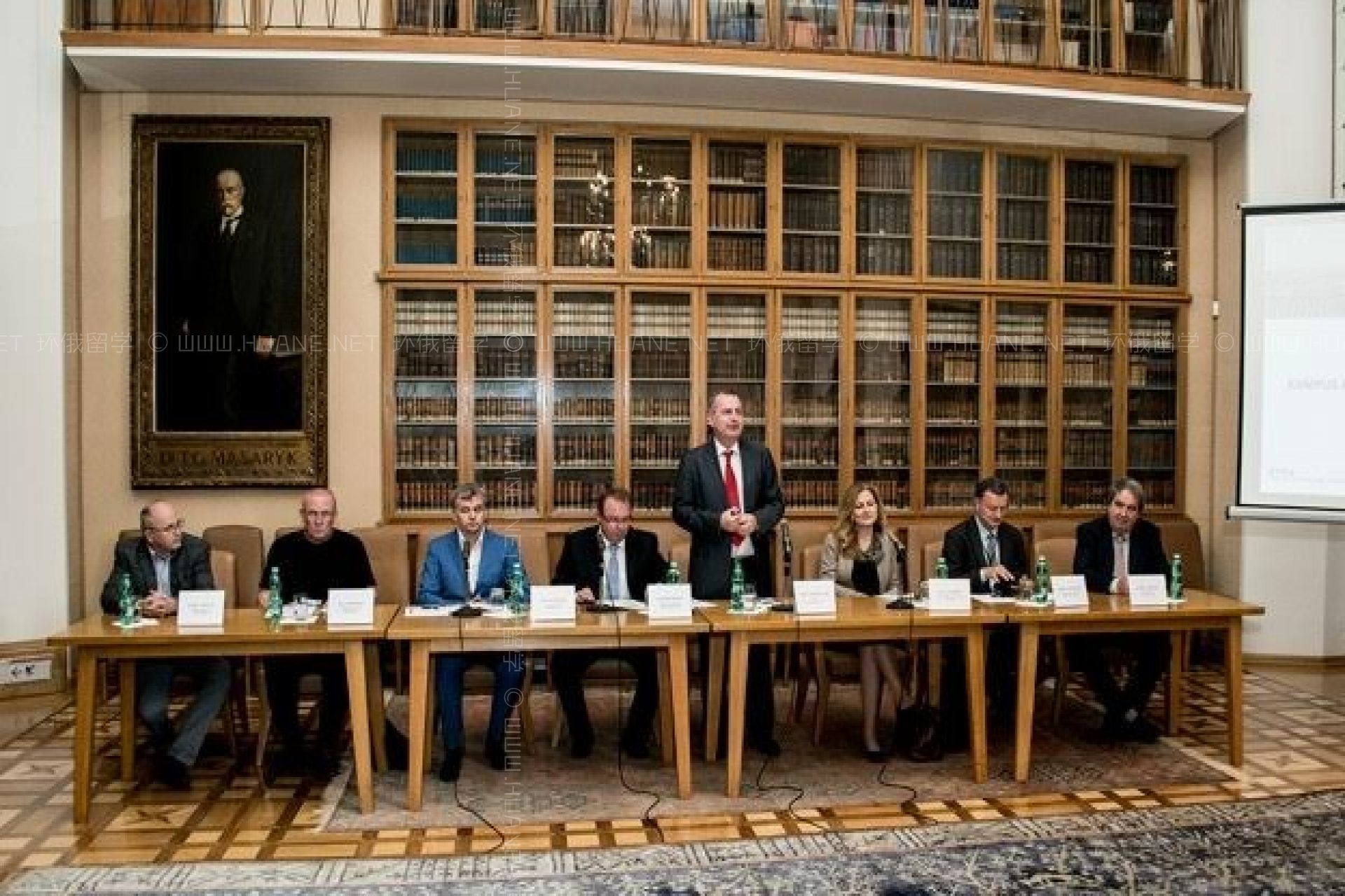 Карлов университет