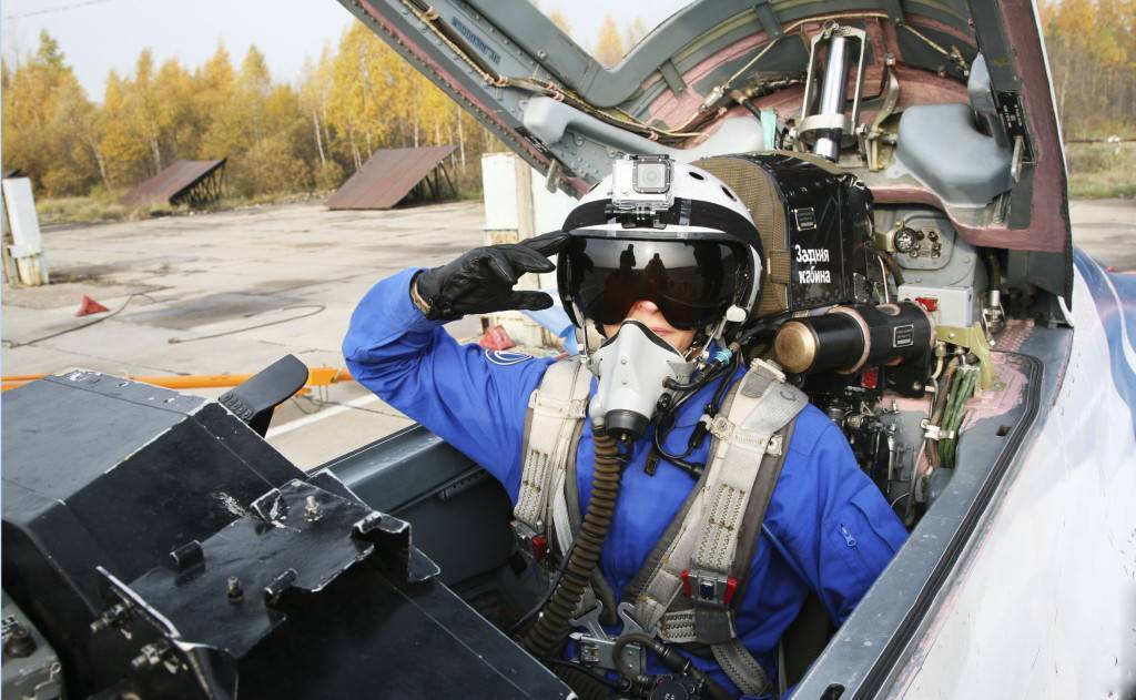 Сколько стоит полет в стратосферу на Миг-29