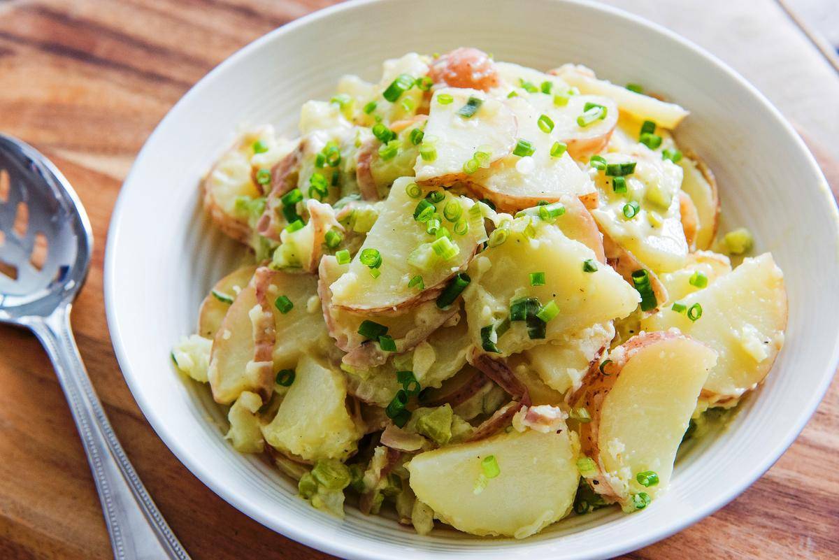 Kartoffelsalat картофельный салат