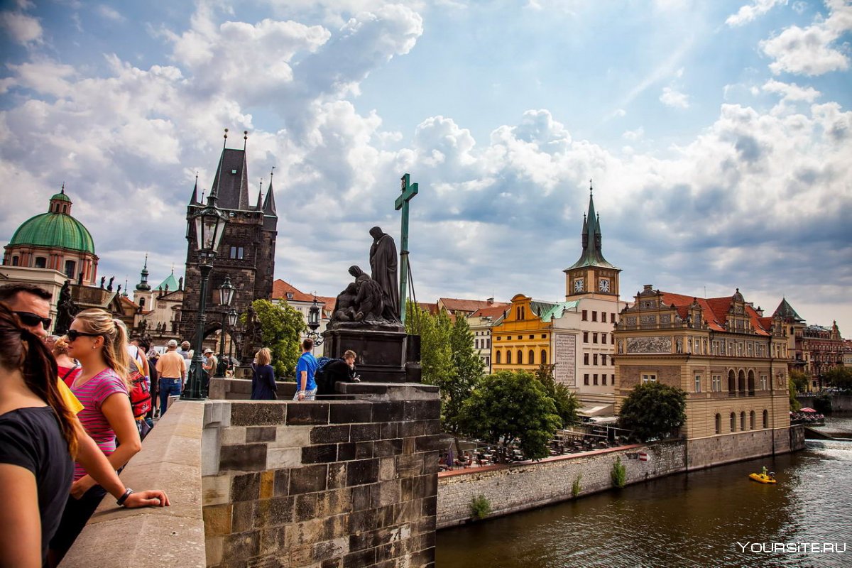 Прага туристы